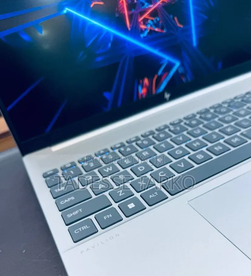 New Laptop HP 16GB Intel Core i7 SSD 1T