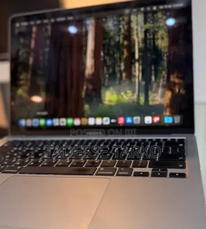 New Laptop Apple MacBook Air 2020 M1 8GB Apple M1 SSD 256GB