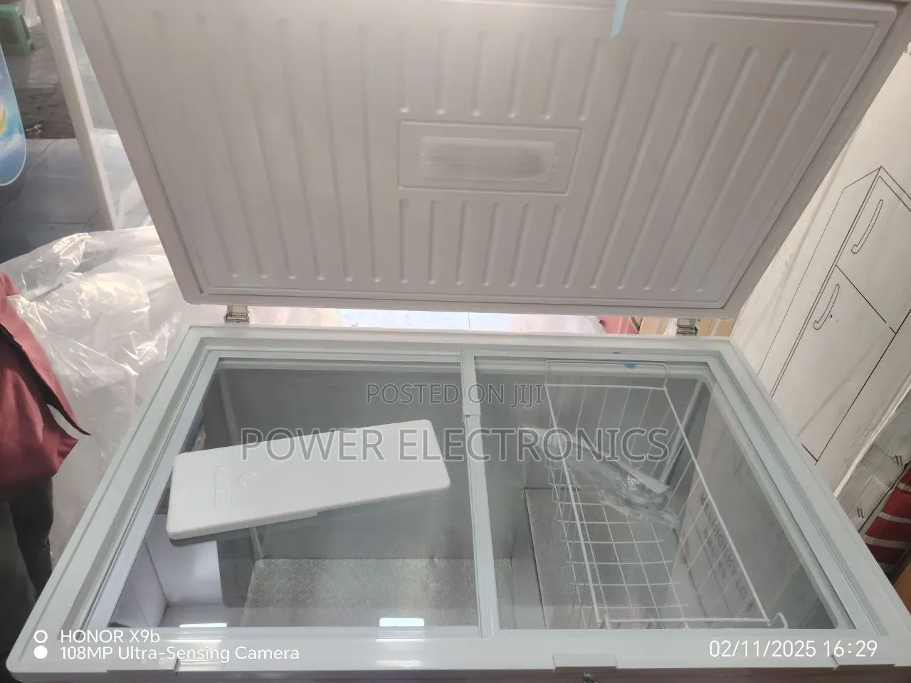 Everest 430l Deep Freezer