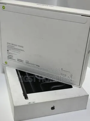 New Laptop Apple MacBook Pro 2025 M5 14-inch 16GB Apple M5 SSD 1T