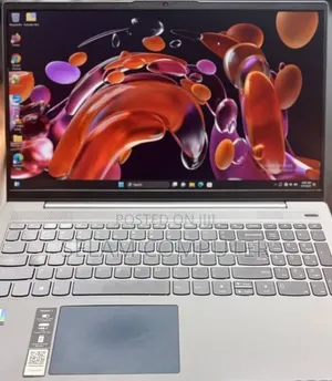New Laptop Lenovo IdeaPad Flex 15 12GB Intel Core i7 SSD 512GB
