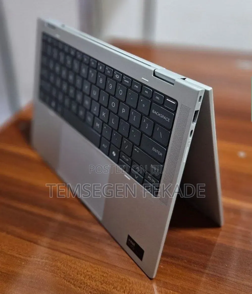New Laptop HP 16GB Intel Core Ultra 7 SSD 512GB