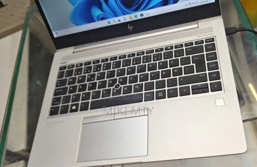 New Laptop HP EliteBook 840 16GB Intel Core i7 SSD 512GB