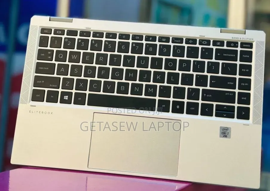 New Laptop HP EliteBook x360 1040 G7 16GB Intel Core i7 SSD 512GB