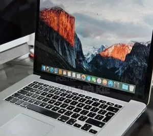 New Laptop Apple MacBook 2015 16GB Intel Core i7 SSD 256GB