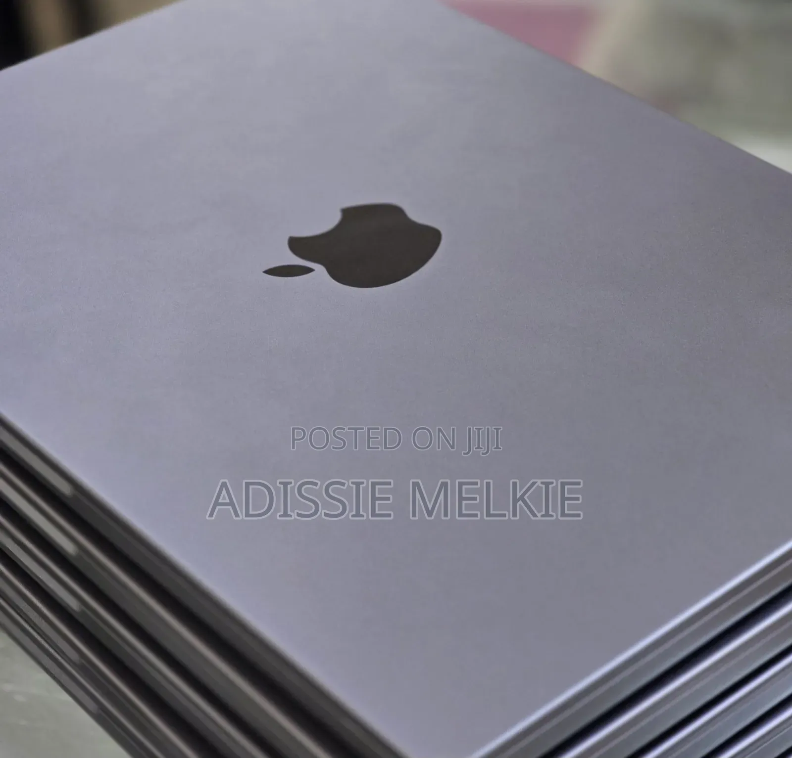 New Laptop Apple MacBook Pro M1 32GB Apple M1 Pro SSD 512GB