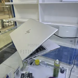 New Laptop HP EliteBook 830 G8 8GB Intel Core i5 SSD 512GB