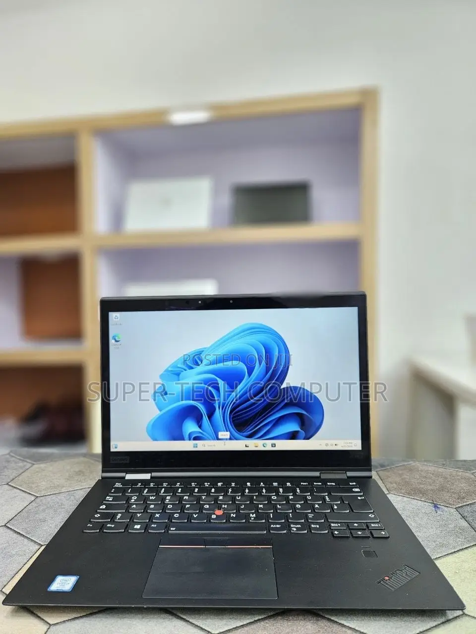 New Laptop Lenovo ThinkPad X1 Yoga 16GB Intel Core i7 SSD 512GB