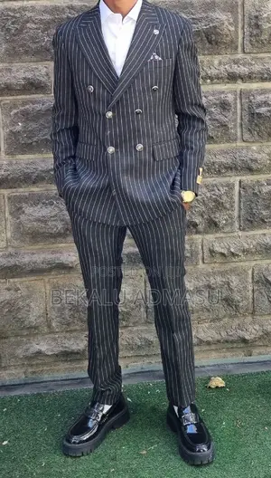 (ሱፍ) የወንድ ሙሉ ልብስ