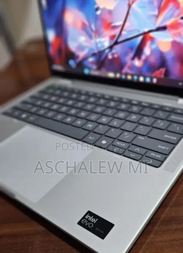 New Laptop HP EliteBook 1040 16GB Intel Core Ultra 7 SSD 512GB