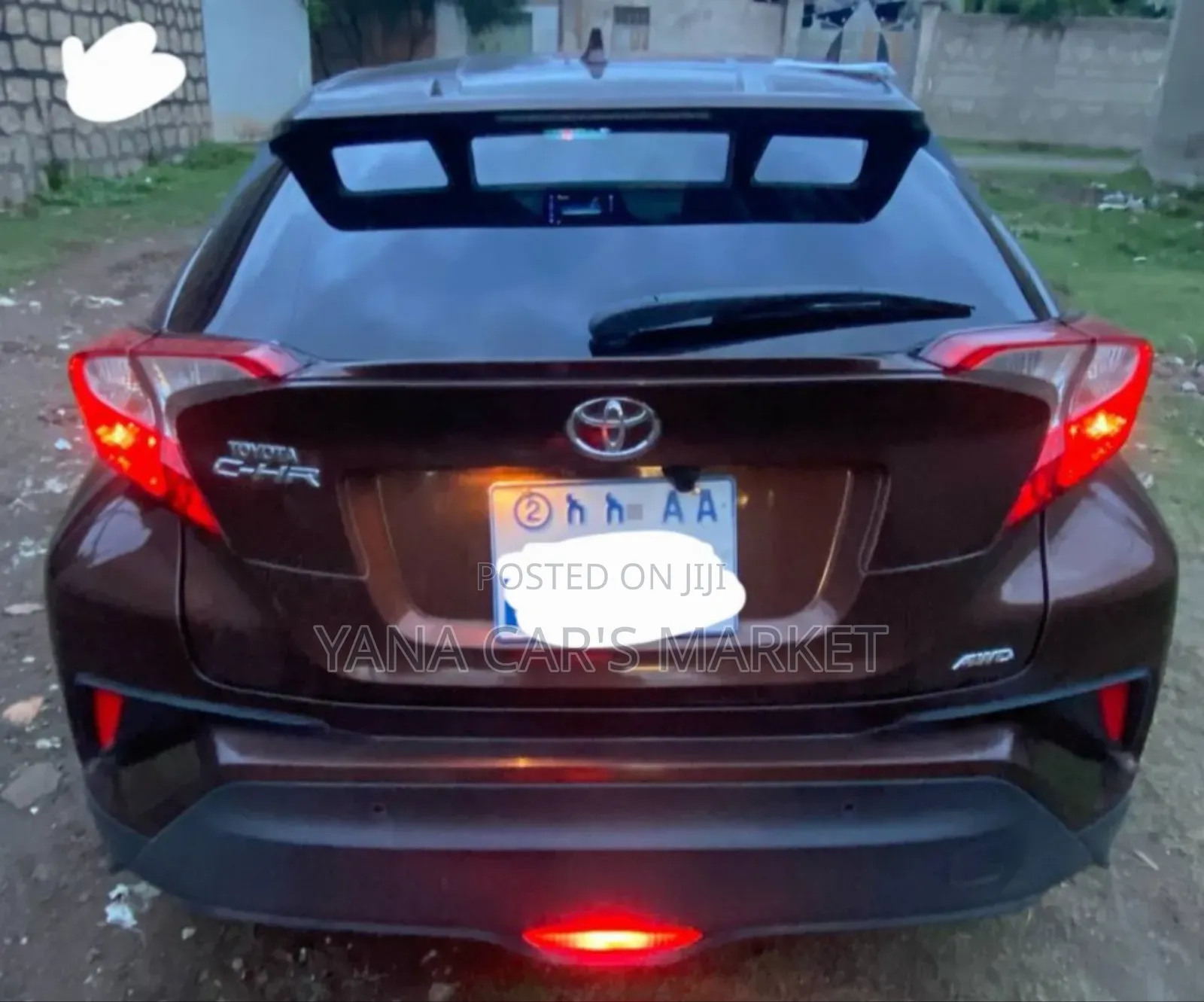 Toyota C-HR 2017 Brown