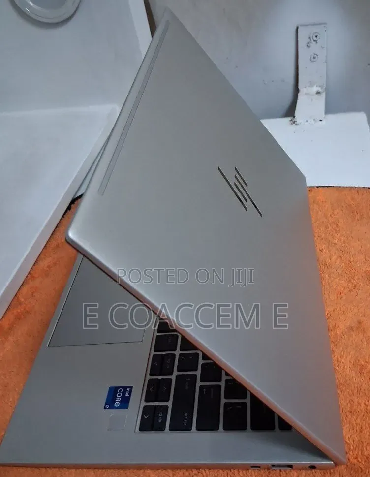 New Laptop HP 16GB Intel Core i7 SSD 512GB