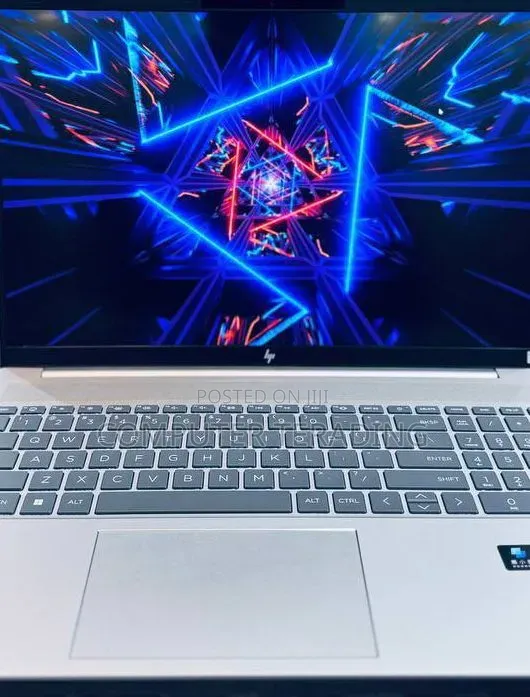 New Laptop HP Pavilion 15 16GB Intel Core i7 SSD 1T