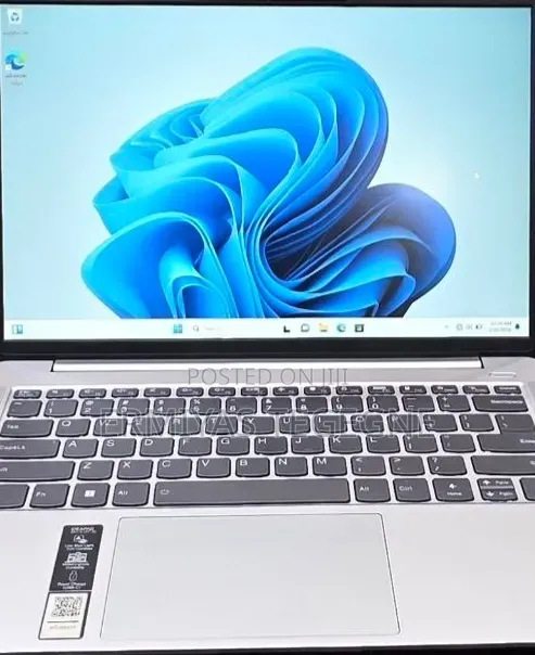 New Laptop Lenovo ThinkPad X1 Carbon 16GB Intel Core i5 SSD 512GB