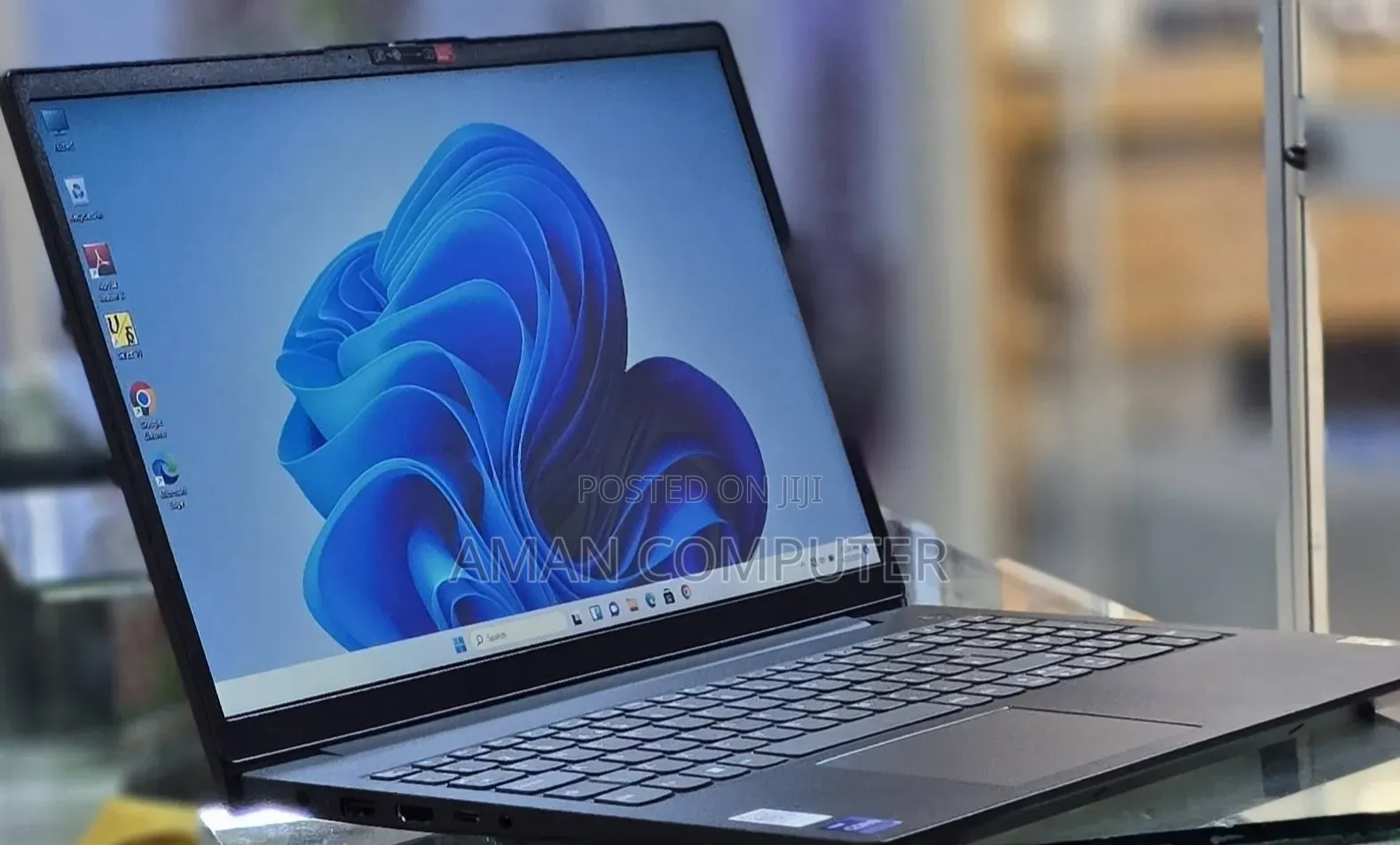 New Laptop Lenovo Ideapad 3 16GB Intel Core i7 SSD 512GB