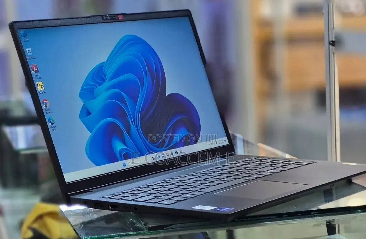 New Laptop Lenovo 16GB Intel Core i7 SSD 512GB