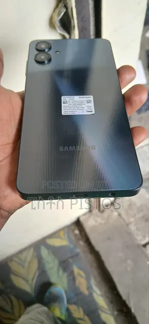 Samsung Galaxy A06 64 GB Black