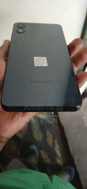 Samsung Galaxy A05 64 GB Black