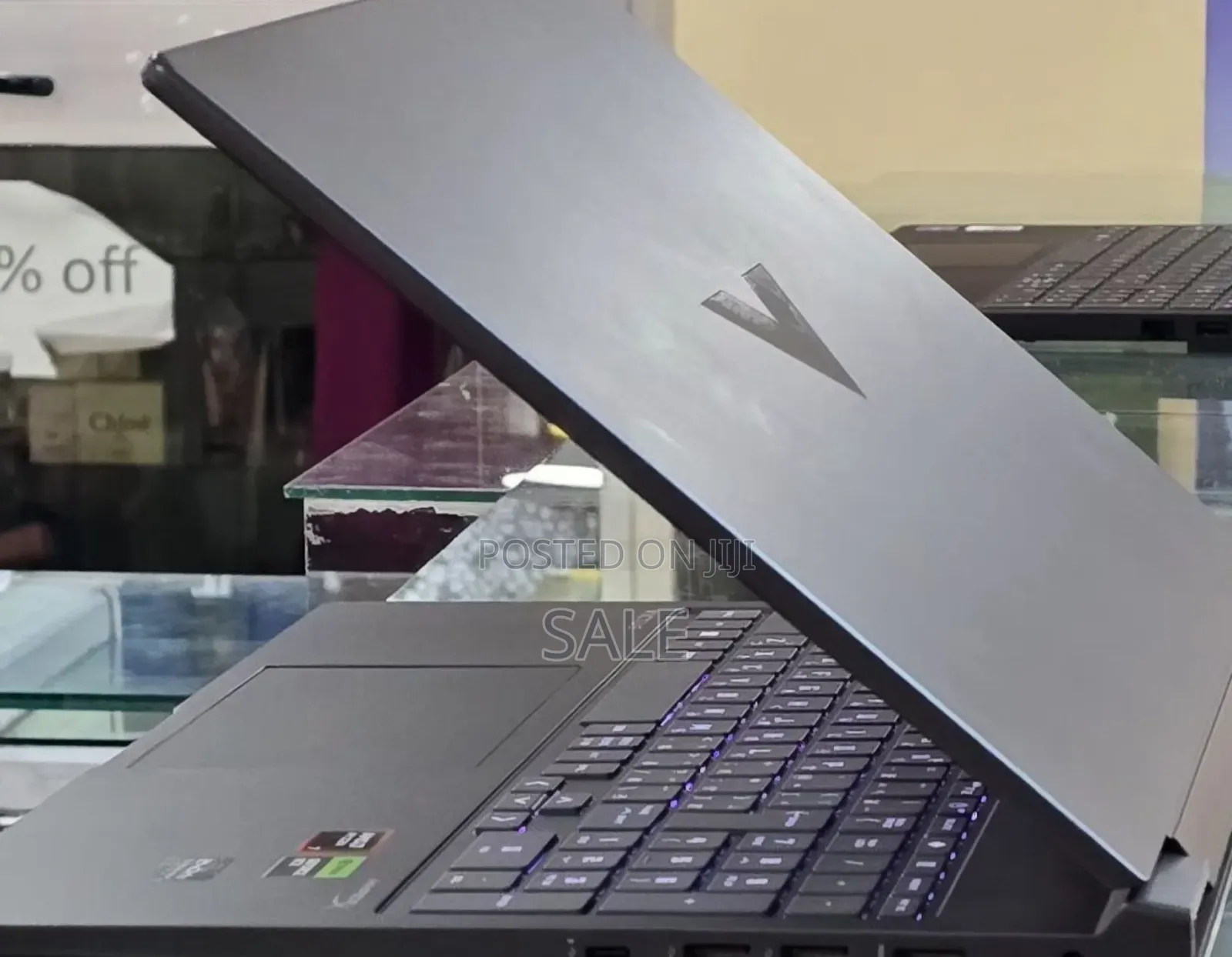 New Laptop HP Victus 15 16GB AMD Ryzen 7 SSD 1T