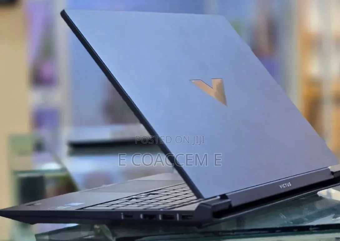 New Laptop HP 16GB Intel Core i7 SSD 512GB