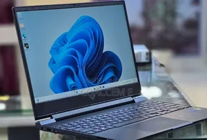 New Laptop HP 16GB Intel Core i7 SSD 512GB