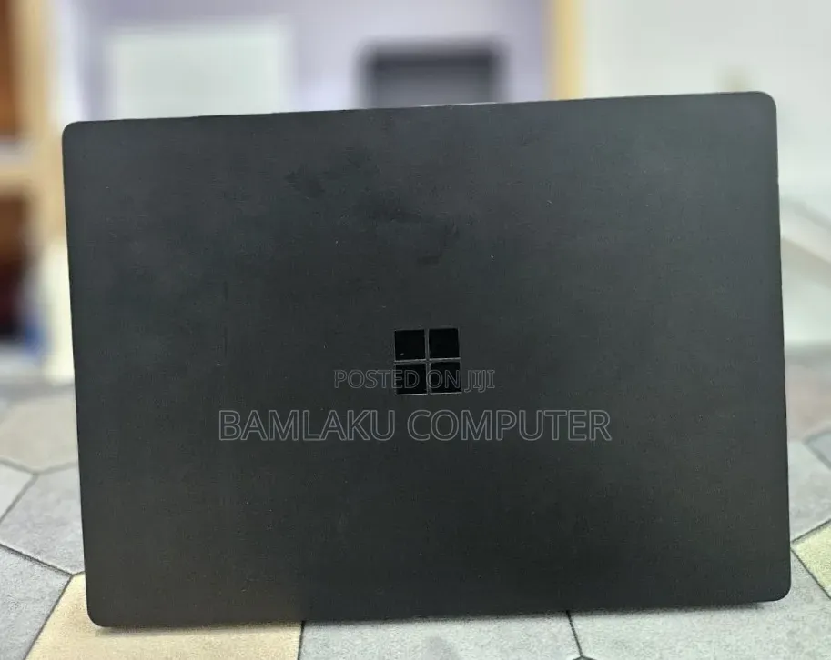 New Laptop Microsoft Surface Laptop 4 16GB Intel Core i7 SSD 512GB