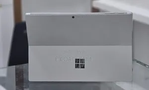 New Laptop Microsoft Surface 8GB Intel Core i5 SSD 256GB