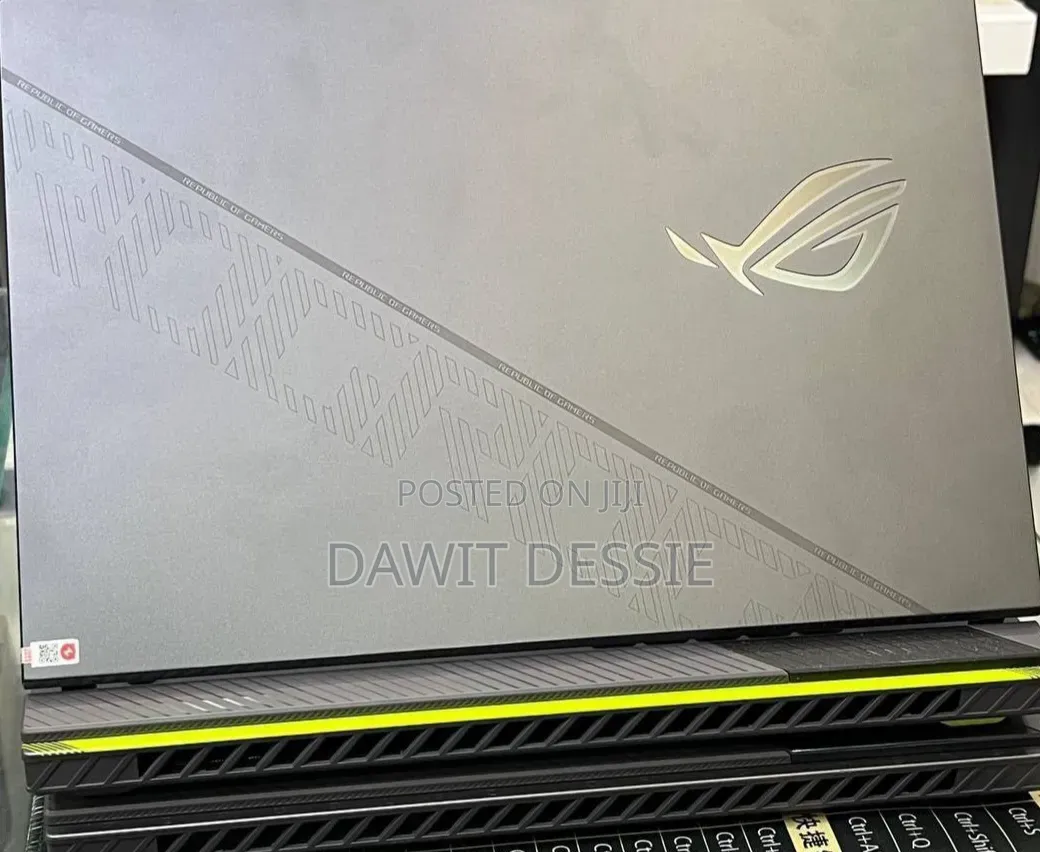 New Laptop Asus 16GB Intel Core i9 SSD 1T