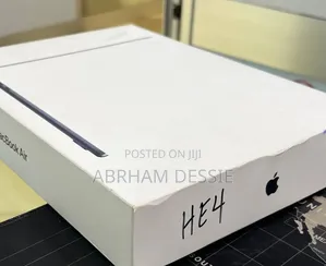 New Laptop Apple MacBook Air 2026 M5 13-inch 16GB Apple M5 SSD 512GB