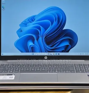 New Laptop HP Pavilion 15 16GB Intel Core Ultra 7 SSD 512GB