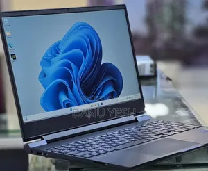 New Laptop HP Victus 15 16GB Intel Core i7 SSD 512GB