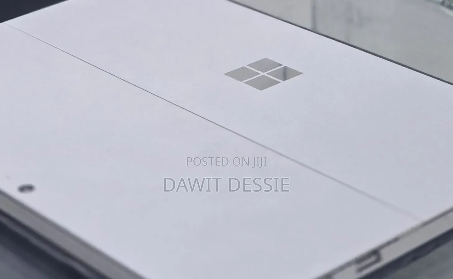 New Laptop Microsoft Surface Pro 4 8GB Intel Core i5 SSD 256GB
