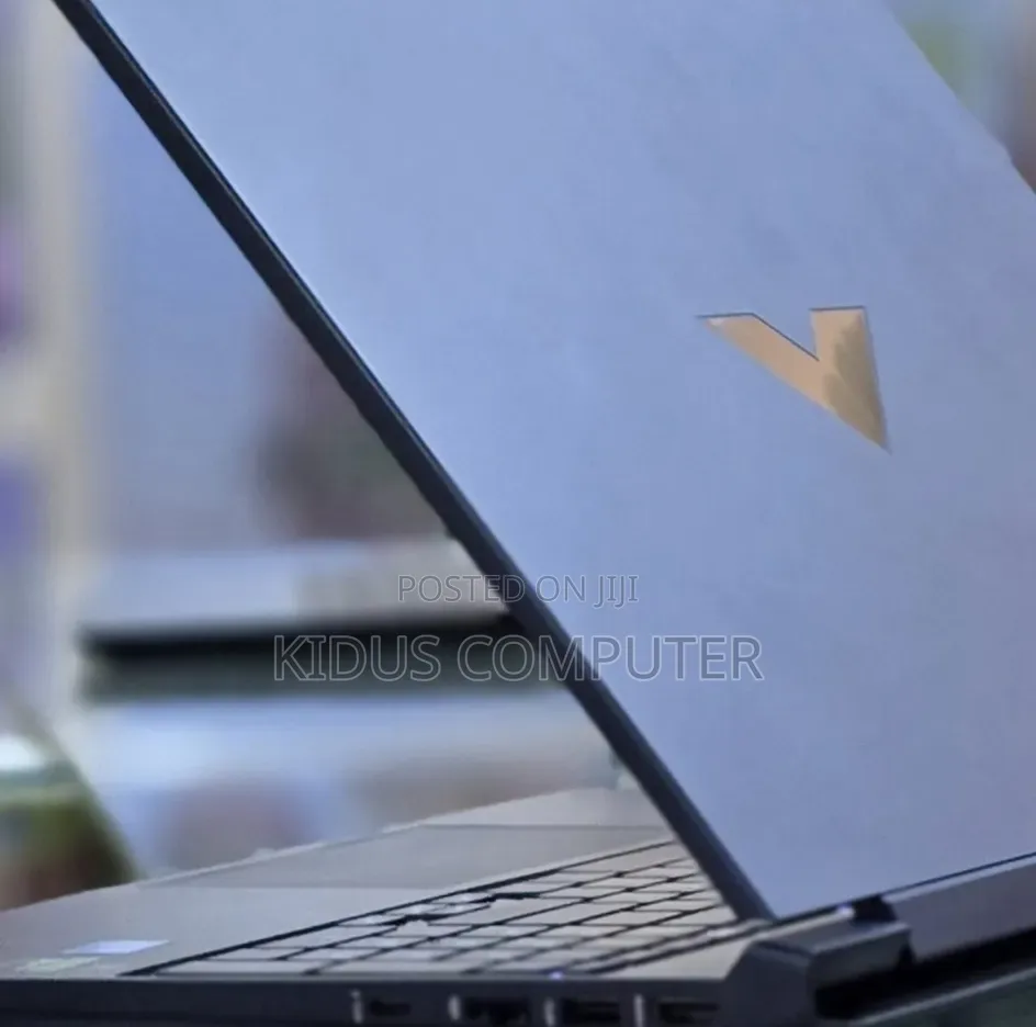 New Laptop HP Victus 16 16GB Intel Core i7 SSD 512GB