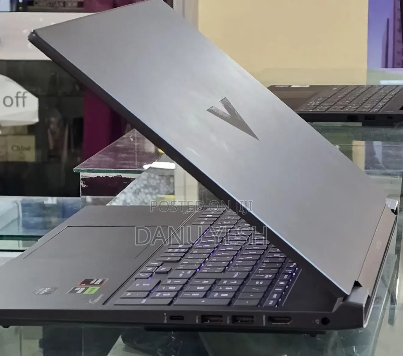 New Laptop HP Victus 16 16GB AMD Ryzen 7 SSD 1T