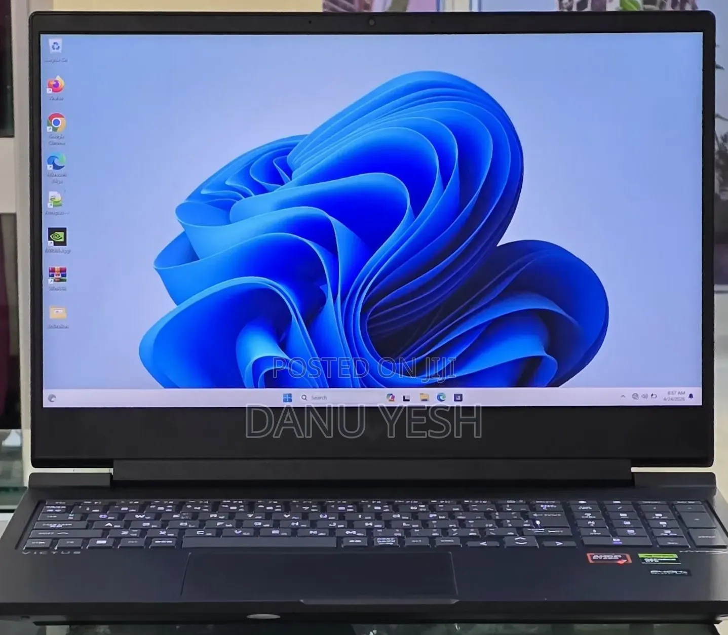 New Laptop HP Victus 16 16GB AMD Ryzen 7 SSD 1T