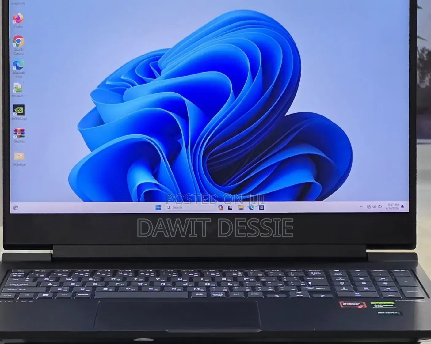 New Laptop HP 16GB AMD Ryzen 7 SSD 1T