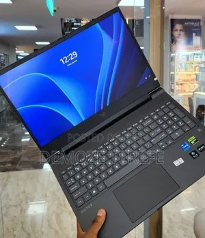 New Laptop Avita Admiror AMD 14 16GB Intel Core i7 SSD 16 GB