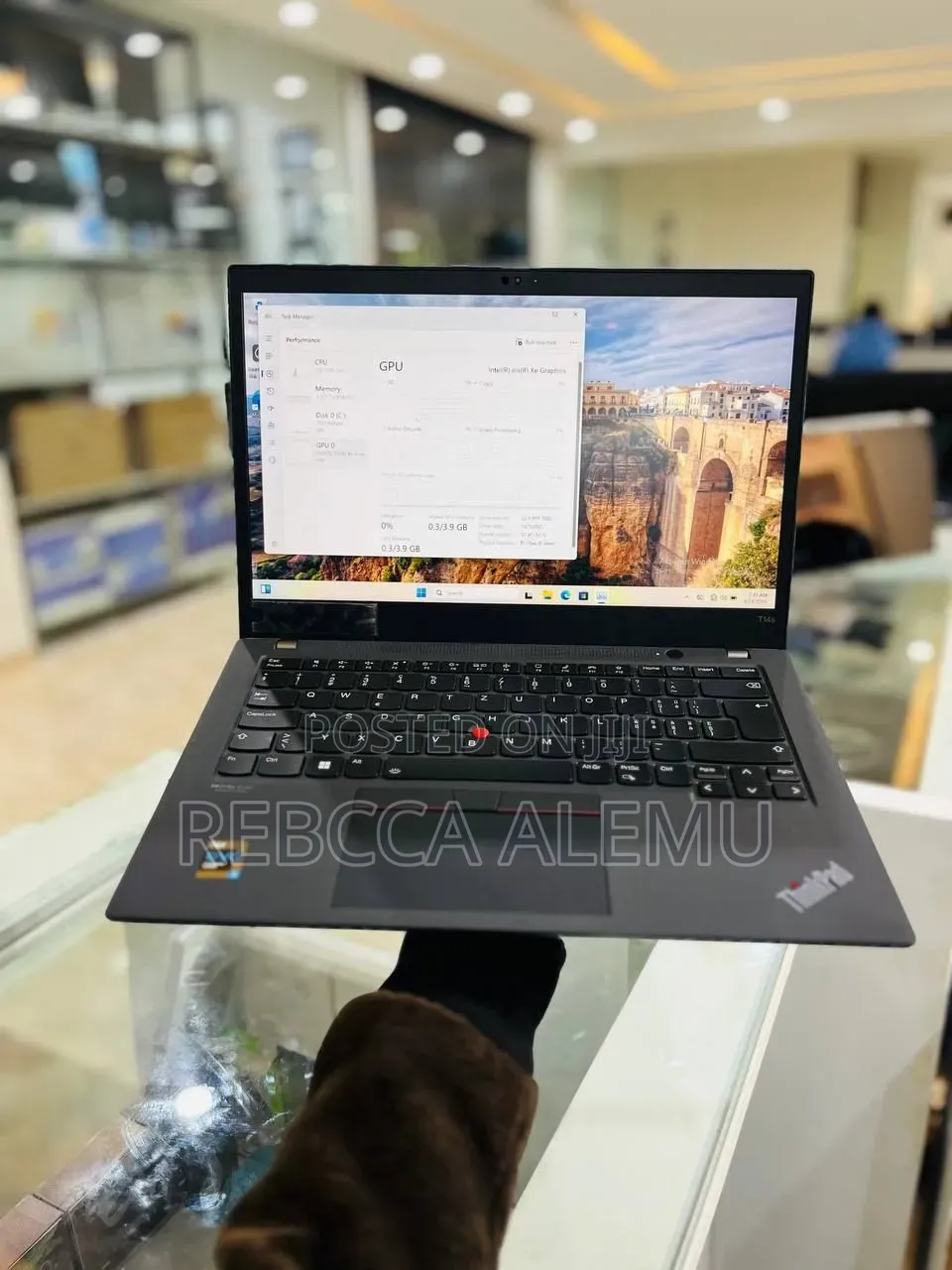 New Laptop Trekstor Surfbook A15 8GB Intel Core 2 Quad SSD 140GB