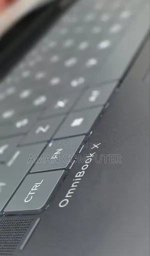 New Laptop HP OmniBook 5 Flip 16GB Intel Core Ultra 7 SSD 1T