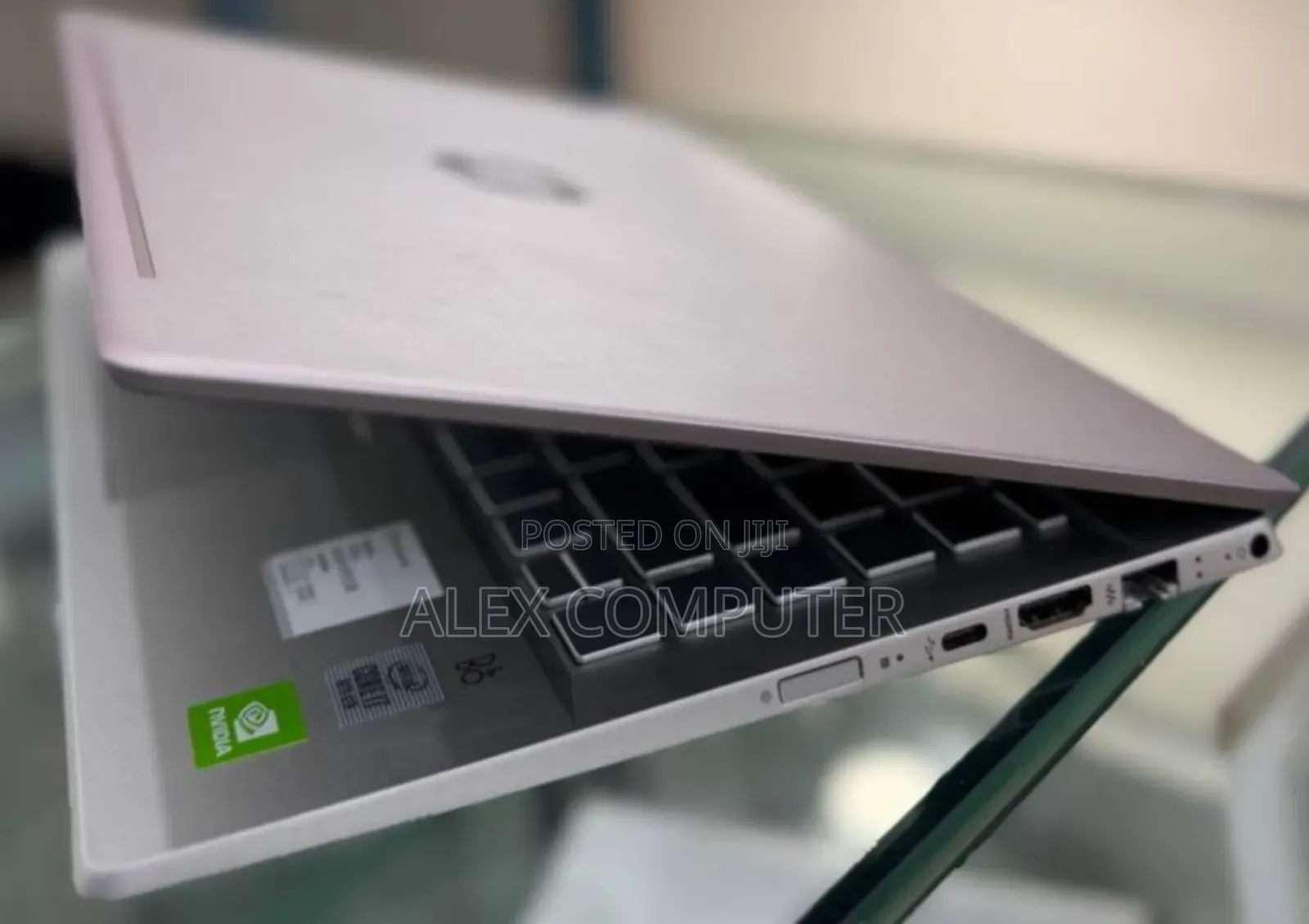 New Laptop HP Pavilion 15 8GB Intel Core i7 SSD 512GB