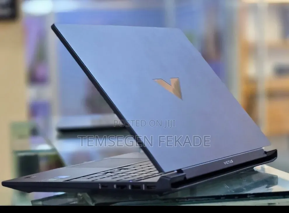 New Laptop HP Victus 15 16GB Intel Core i7 SSD 512GB