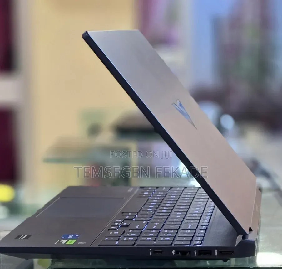 New Laptop HP Victus 15 16GB Intel Core i7 SSD 512GB
