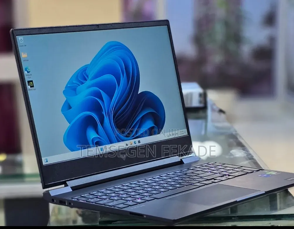 New Laptop HP Victus 15 16GB Intel Core i7 SSD 512GB