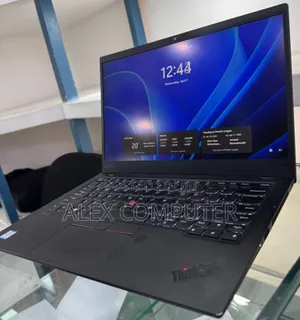 New Laptop Lenovo ThinkPad X1 Carbon 16GB Intel Core i7 SSD 512GB