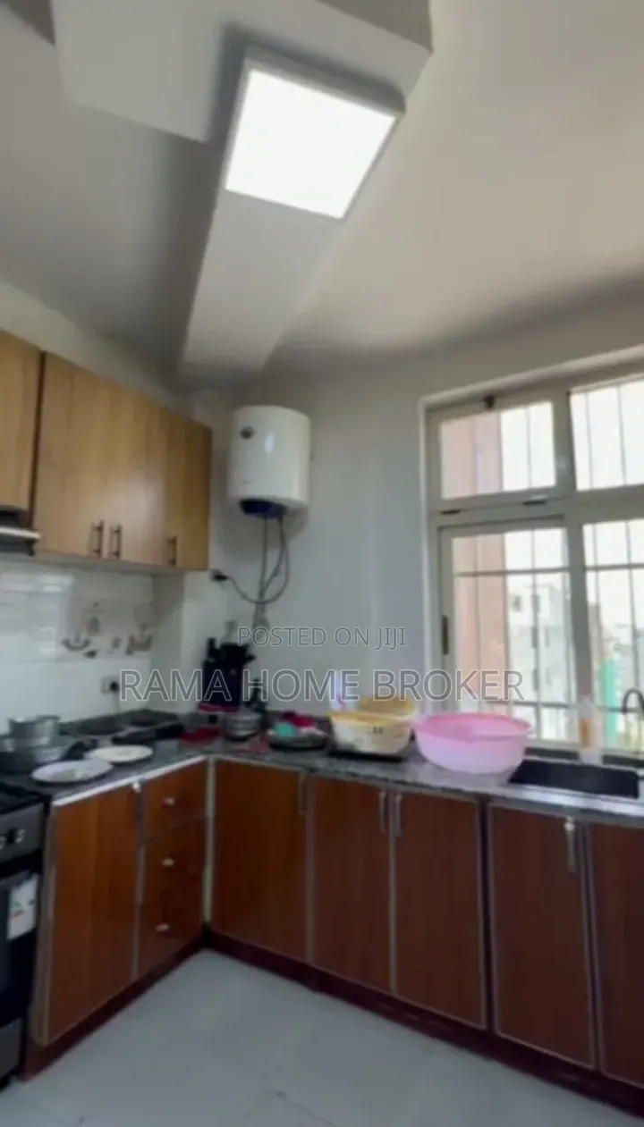 Furnished 3bdrm Condo in አያት 49 ኮንዶሚኒየም, Yeka for sale