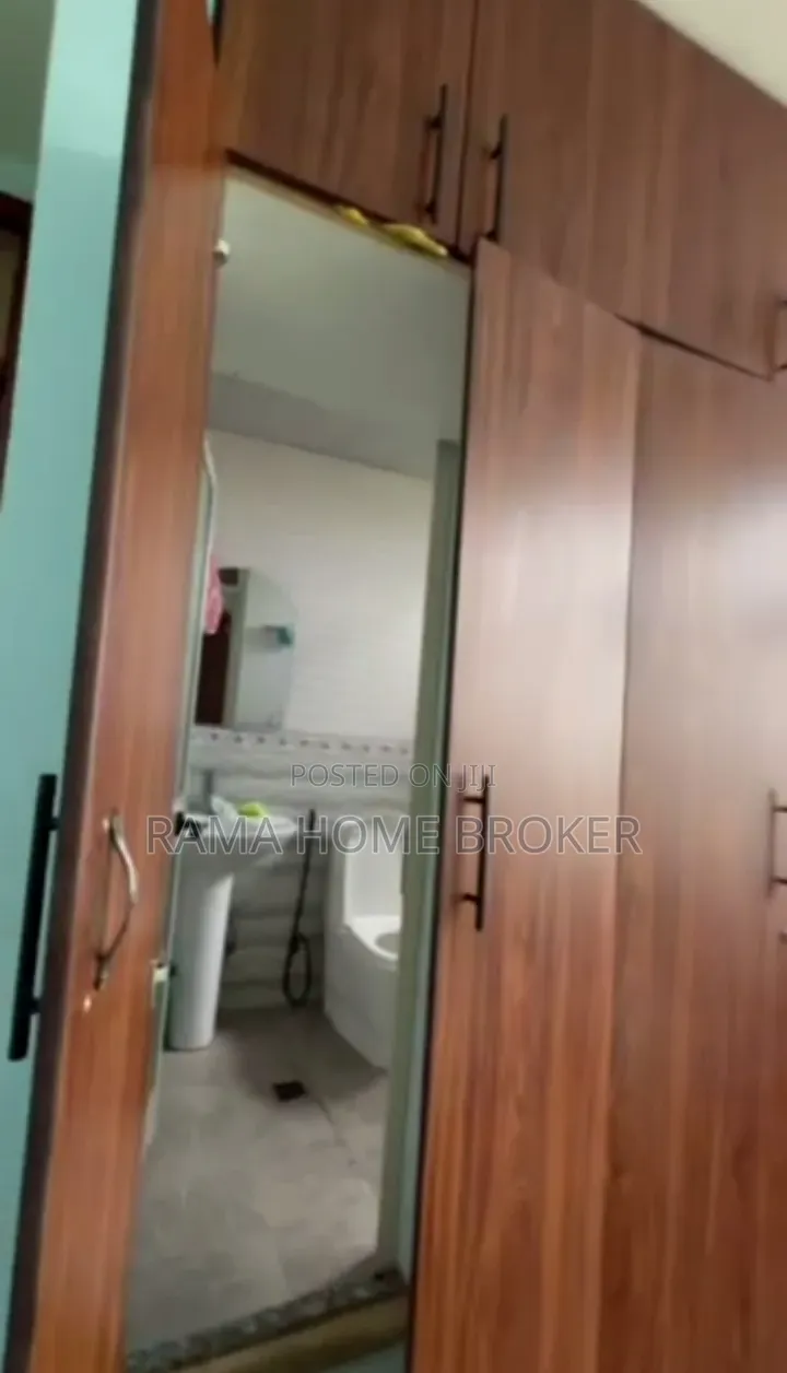Furnished 3bdrm Condo in አያት 49 ኮንዶሚኒየም, Yeka for sale
