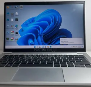 New Laptop HP EliteBook 830 G7 16GB AMD Ryzen 5 SSD 512GB