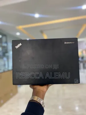 New Laptop Trekstor Surfbook A15 8GB Intel Core 2 Quad SSD 140GB