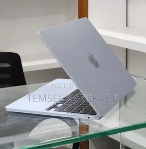 New Laptop Apple MacBook Air 2025 M4 13-inch 16GB Apple M4 SSD 256GB