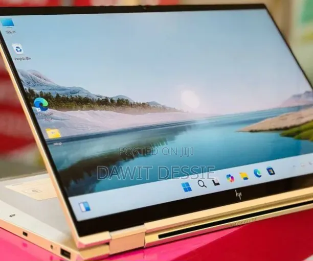 New Laptop HP EliteBook x360 1040 G7 16GB Intel Core i7 SSD 512GB